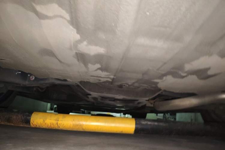 Used Toyota SIENNA 2021 2.5L Hybrid Platinum Edition Chassis Rear