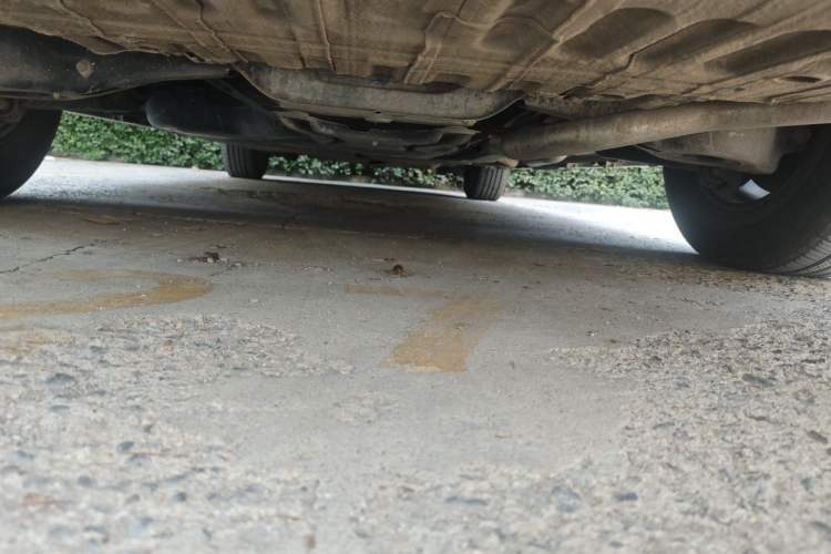 Used Toyota SIENNA 2021 2.5L Hybrid Premium Edition Chassis Rear