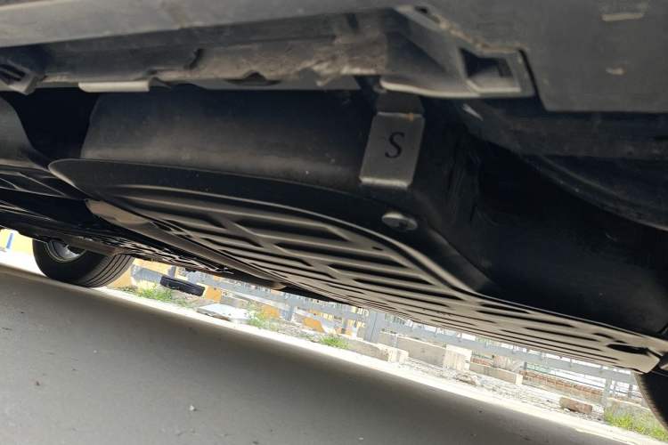 Used Toyota SIENNA 2021 2.5L Hybrid Ultimate Edition Chassis Rear Left