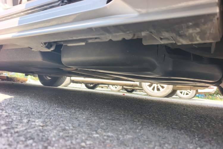 Used Toyota SIENNA 2021 2.5L Hybrid Comfort Edition Chassis Rear Left