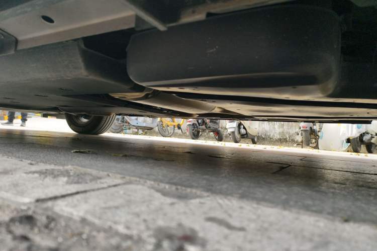 Used Toyota SIENNA 2021 2.5L Hybrid Premium Edition Chassis Rear Left