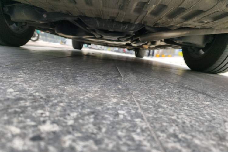Used Toyota SIENNA 2021 2.5L Hybrid Premium Edition Chassis Rear