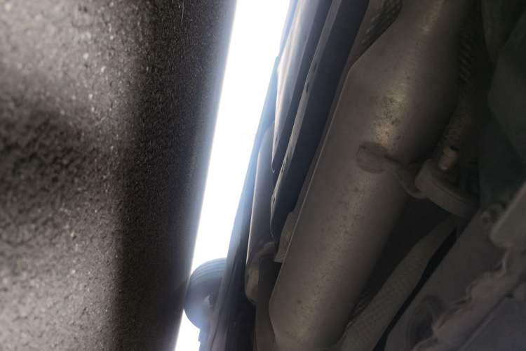 Used Toyota SIENNA 2021 2.5L Hybrid Platinum Edition Chassis Rear Right