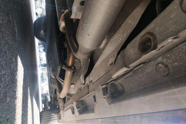 Used Toyota SIENNA 2021 2.5L Hybrid Platinum Edition Chassis Rear Right