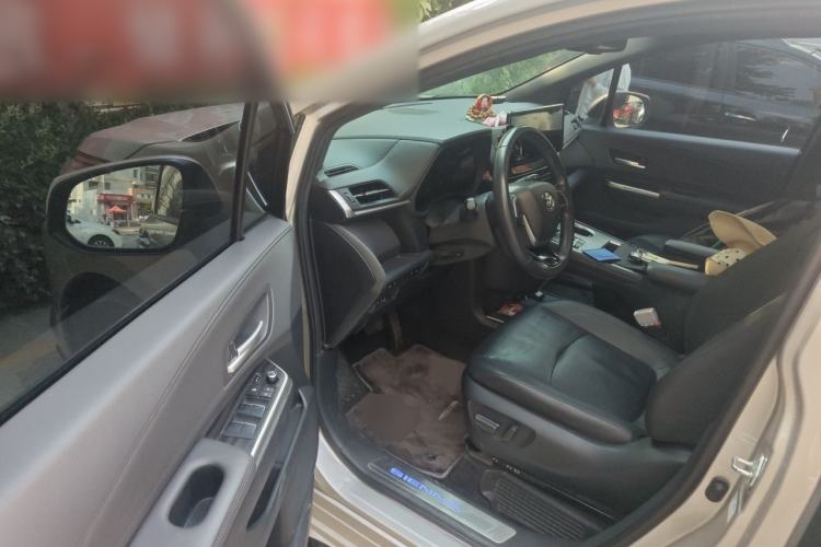 Used Toyota SIENNA 2021 2.5L Hybrid Premium Edition Driver Seat