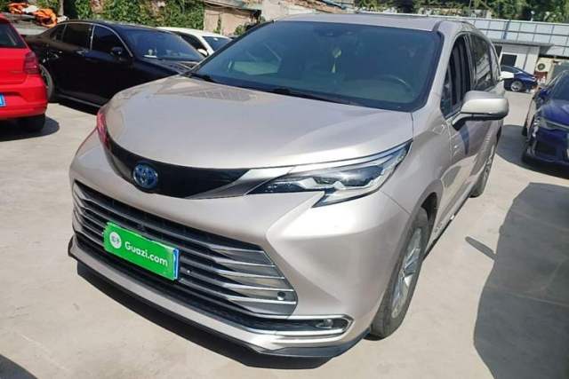 Used Toyota SIENNA 2021 2.5L Hybrid Platinum Edition