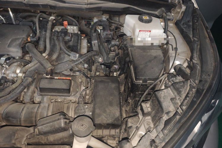 Used Toyota SIENNA 2021 2.5L Hybrid Ultimate Edition Engine Bay Left