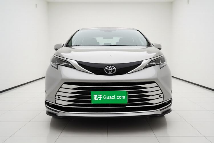 Used Toyota SIENNA 2021 2.5L Hybrid Ultimate Edition Exterior 1