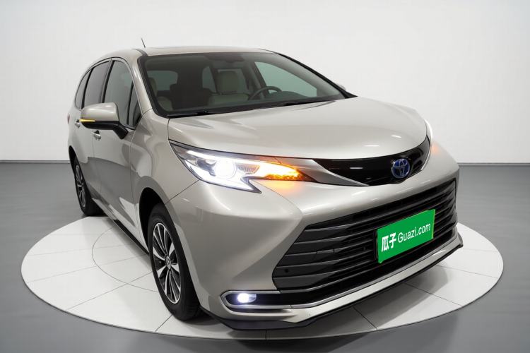 Used Toyota SIENNA 2021 2.5L Hybrid Luxury Edition Exterior 1