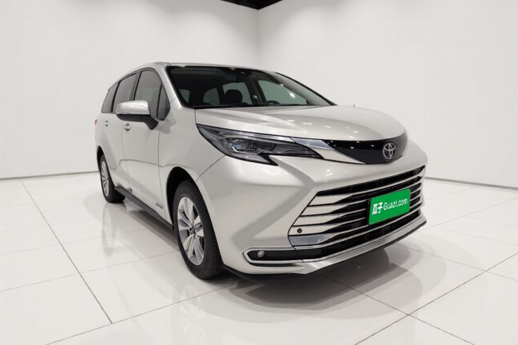 Used Toyota SIENNA 2021 2.5L Hybrid Ultimate Edition Exterior 2