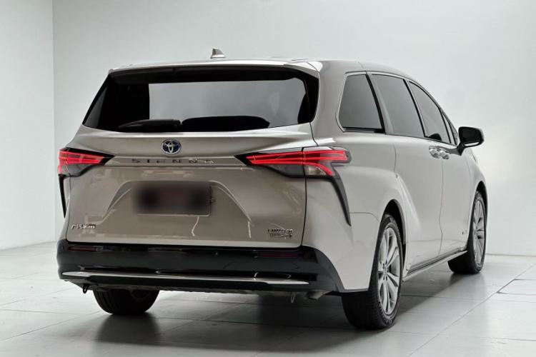 Used Toyota SIENNA 2021 2.5L Hybrid Premium Edition Exterior 2