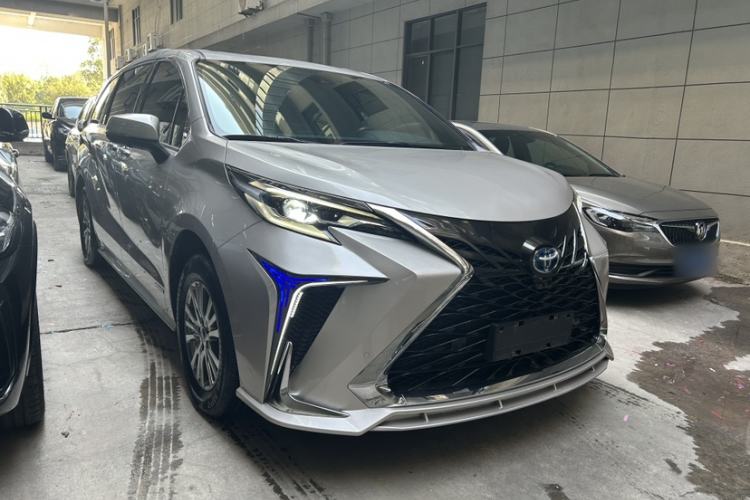 Used Toyota SIENNA 2021 2.5L Hybrid Comfort Edition Exterior 2