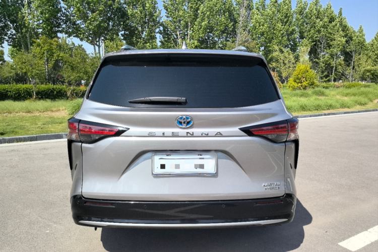 Used Toyota SIENNA 2021 2.5L Hybrid Premium Edition Exterior 3