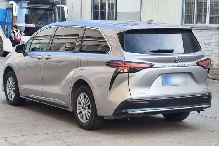 Used Toyota SIENNA 2021 2.5L Hybrid Premium Edition Exterior 3