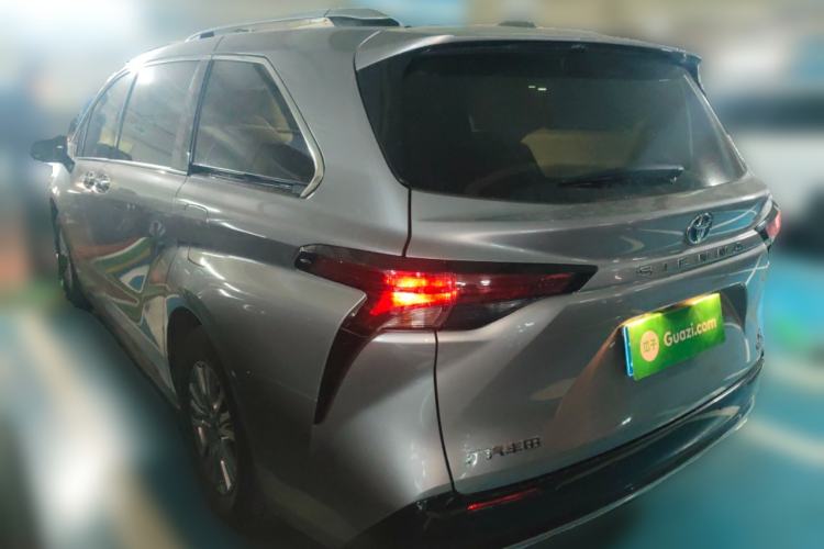 Used Toyota SIENNA 2021 2.5L Hybrid Luxury Edition Exterior 3