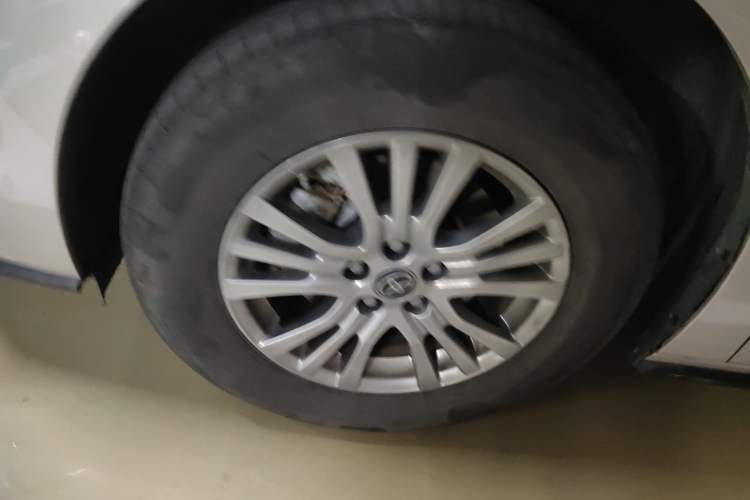 Used Toyota SIENNA 2021 2.5L Hybrid Luxury Edition Exterior 4