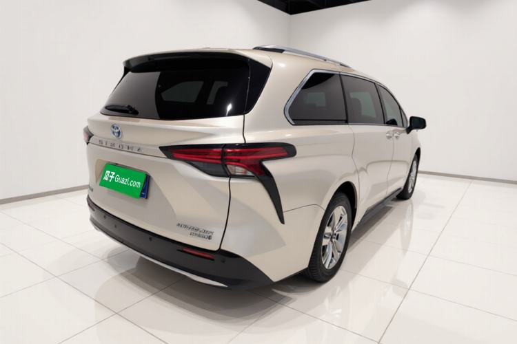 Used Toyota SIENNA 2021 2.5L Hybrid Ultimate Edition Exterior 5