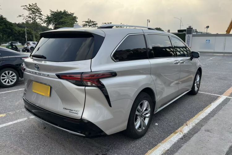 Used Toyota SIENNA 2021 2.5L Hybrid Ultimate Edition Exterior 6