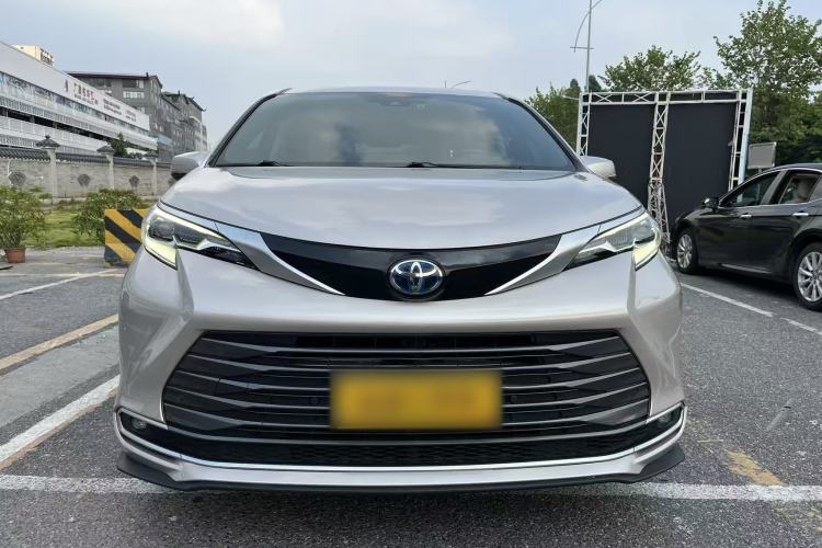 Used Toyota SIENNA 2021 2.5L Hybrid Ultimate Edition Exterior 8