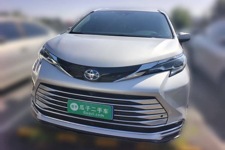 Used Toyota SIENNA 2021 2.5L Hybrid Comfort Edition Front