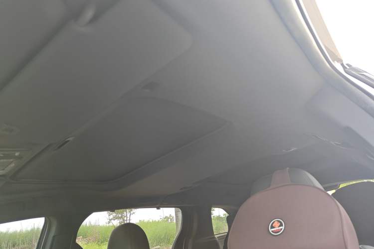Used Toyota SIENNA 2021 2.5L Hybrid Ultimate Edition Headliner