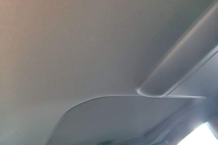 Used Toyota SIENNA 2021 2.5L Hybrid Platinum Edition Headliner