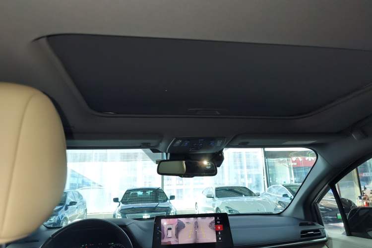 Used Toyota SIENNA 2021 2.5L Hybrid Ultimate Edition Headliner