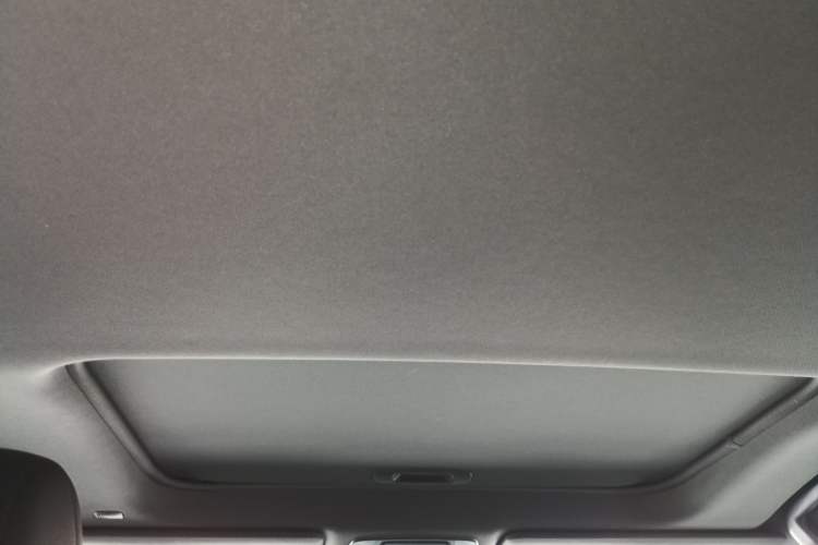 Used Toyota SIENNA 2021 2.5L Hybrid Premium Edition Headliner