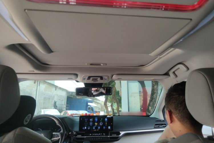 Used Toyota SIENNA 2021 2.5L Hybrid Comfort Edition Headliner