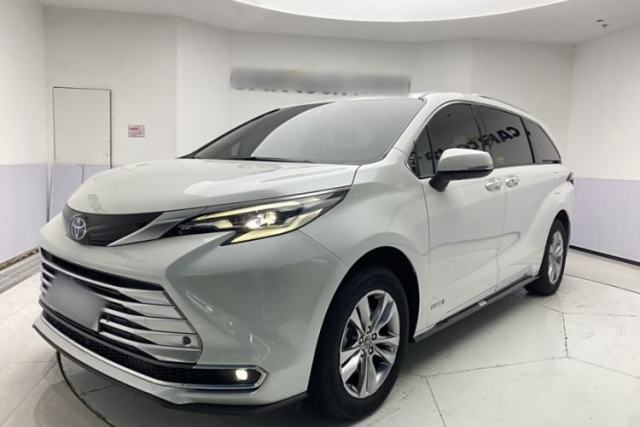 Used Toyota SIENNA 2021 2.5L Hybrid Platinum Edition