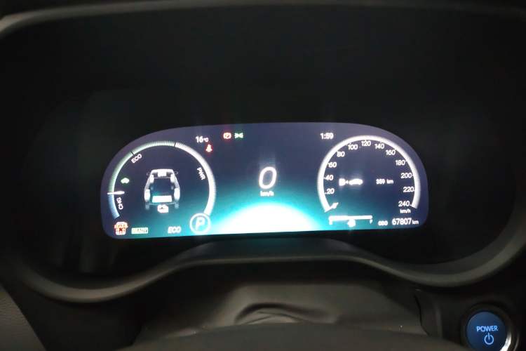 Used Toyota SIENNA 2021 2.5L Hybrid Platinum Edition Instrument Cluster