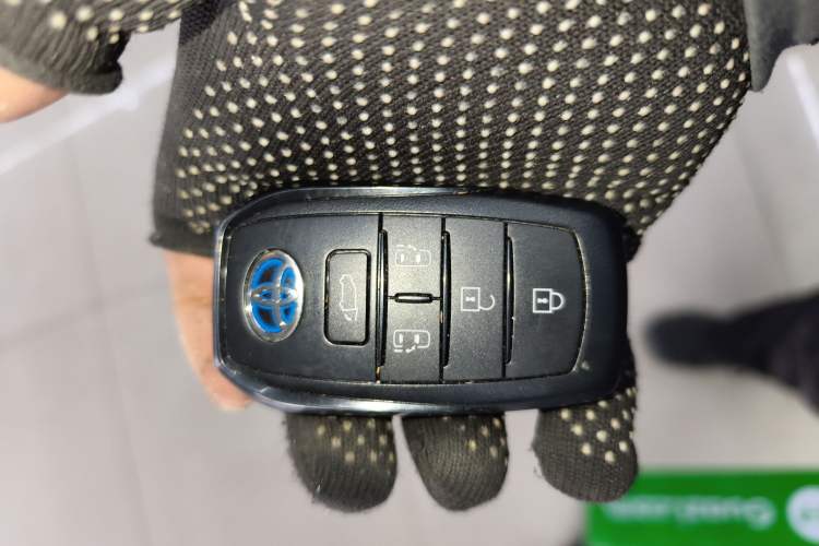 Used Toyota SIENNA 2021 2.5L Hybrid Ultimate Edition Interior 1