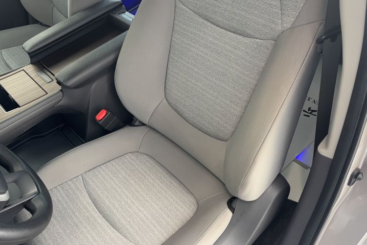 Used Toyota SIENNA 2021 2.5L Hybrid Comfort Edition Interior 2