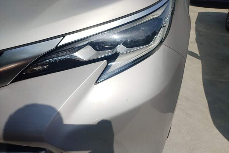 Used Toyota SIENNA 2021 2.5L Hybrid Platinum Edition Left Front Headlight