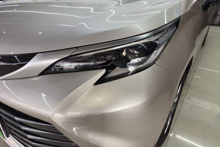 Used Toyota SIENNA 2021 2.5L Hybrid Ultimate Edition Left Front Headlight