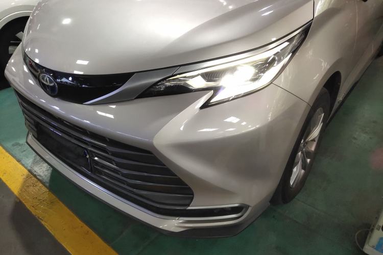Used Toyota SIENNA 2021 2.5L Hybrid Ultimate Edition Left Front Headlight