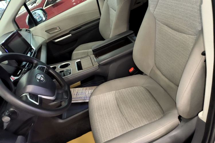 Used Toyota SIENNA 2021 2.5L Hybrid Comfort Edition Left Front Seat