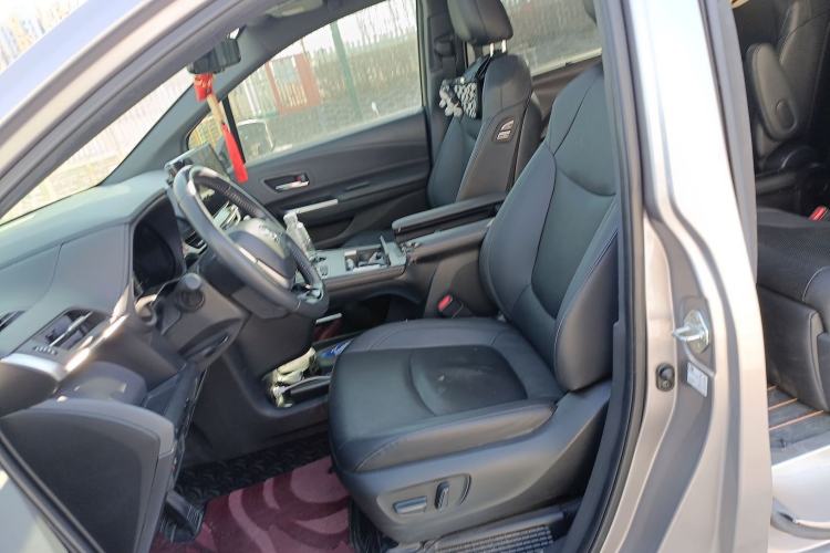Used Toyota SIENNA 2021 2.5L Hybrid Ultimate Edition Left Front Seat