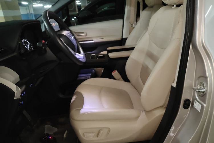 Used Toyota SIENNA 2021 2.5L Hybrid Luxury Edition Left Front Seat