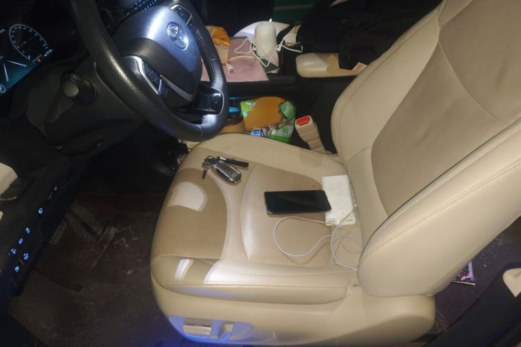 Used Toyota SIENNA 2021 2.5L Hybrid Ultimate Edition Left Front Seat