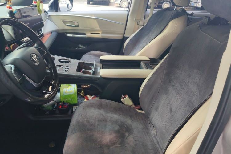 Used Toyota SIENNA 2021 2.5L Hybrid Ultimate Edition Left Front Seat