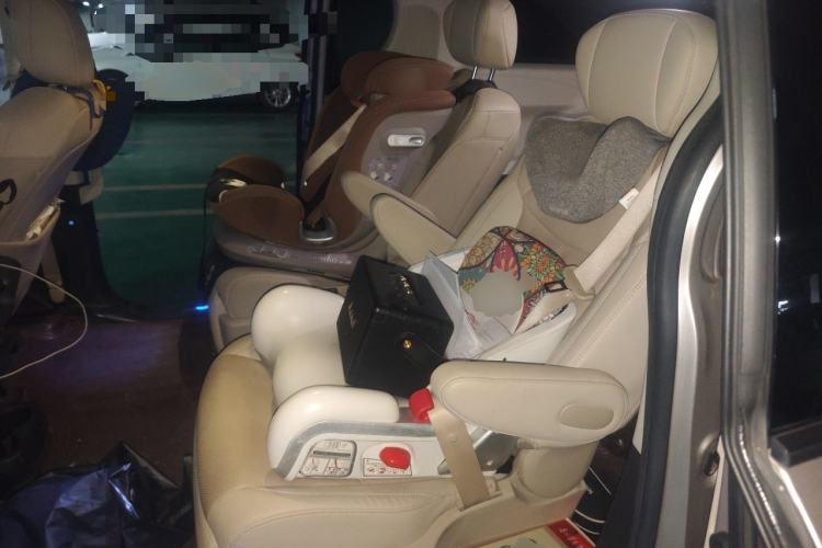 Used Toyota SIENNA 2021 2.5L Hybrid Ultimate Edition Left Rear Seat