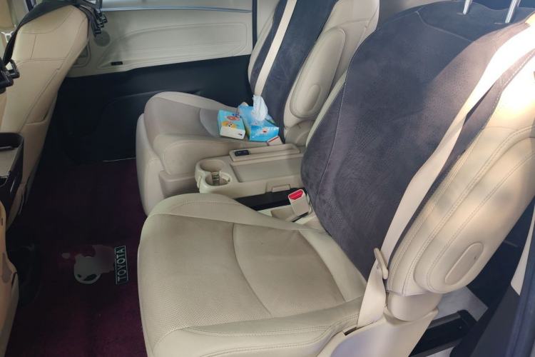 Used Toyota SIENNA 2021 2.5L Hybrid Ultimate Edition Left Rear Seat