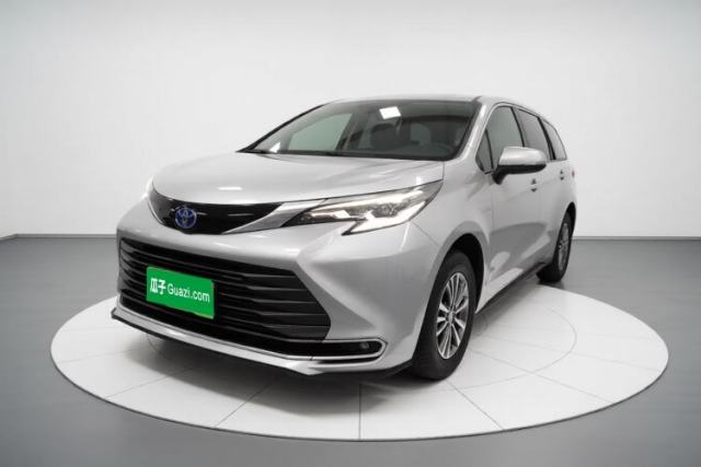 Used Toyota SIENNA 2021 2.5L Hybrid Luxury Edition