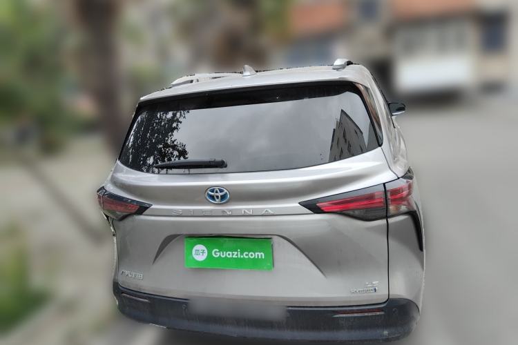 Used Toyota SIENNA 2021 2.5L Hybrid Comfort Edition Rear