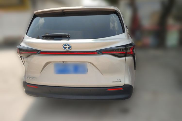 Used Toyota SIENNA 2021 2.5L Hybrid Comfort Edition Rear