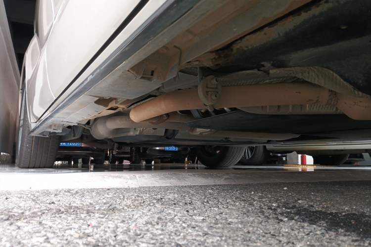 Used Toyota SIENNA 2021 2.5L Hybrid Premium Edition Right Side Sill