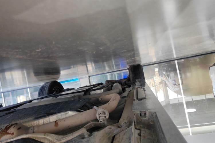 Used Toyota SIENNA 2021 2.5L Hybrid Comfort Edition Right Side Sill