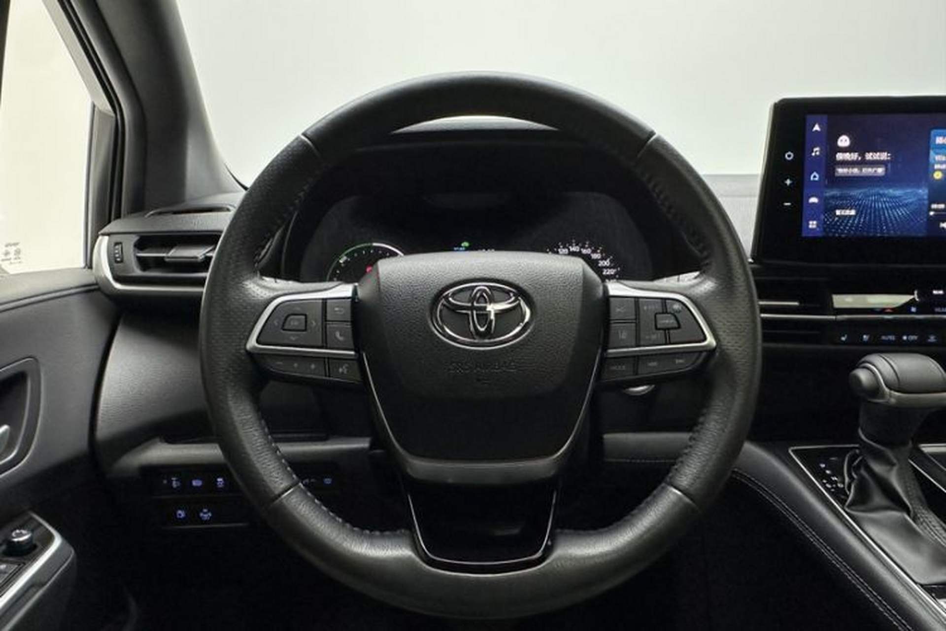 Used Toyota SIENNA 2021 2.5L Hybrid Premium Edition Steering Wheel