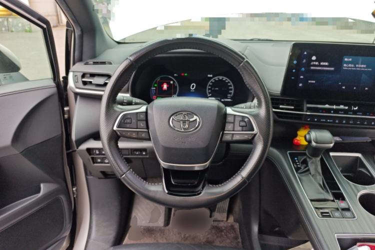 Used Toyota SIENNA 2021 2.5L Hybrid Ultimate Edition Steering Wheel